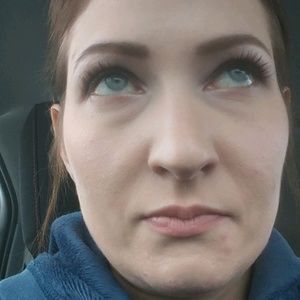 Meet your Posher, Elisabeth